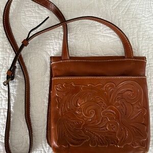Patricia Nash Crossbody bag, Girona Tooled Leather Flap Florence
